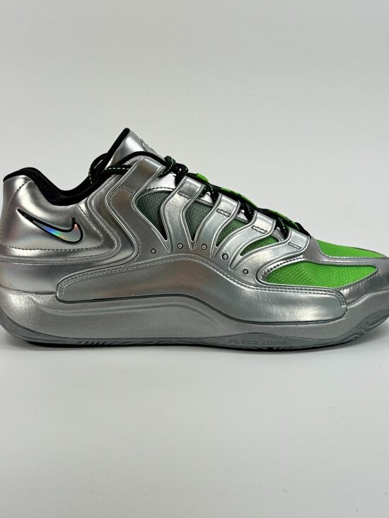 Nike KD 18 \'EYBL\' IF2519-001 Basketball size 10 main image 3